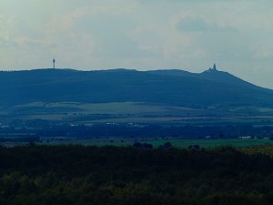 Kyffhäusergebirge vom Mittelbergturm bei Nebra gesehen