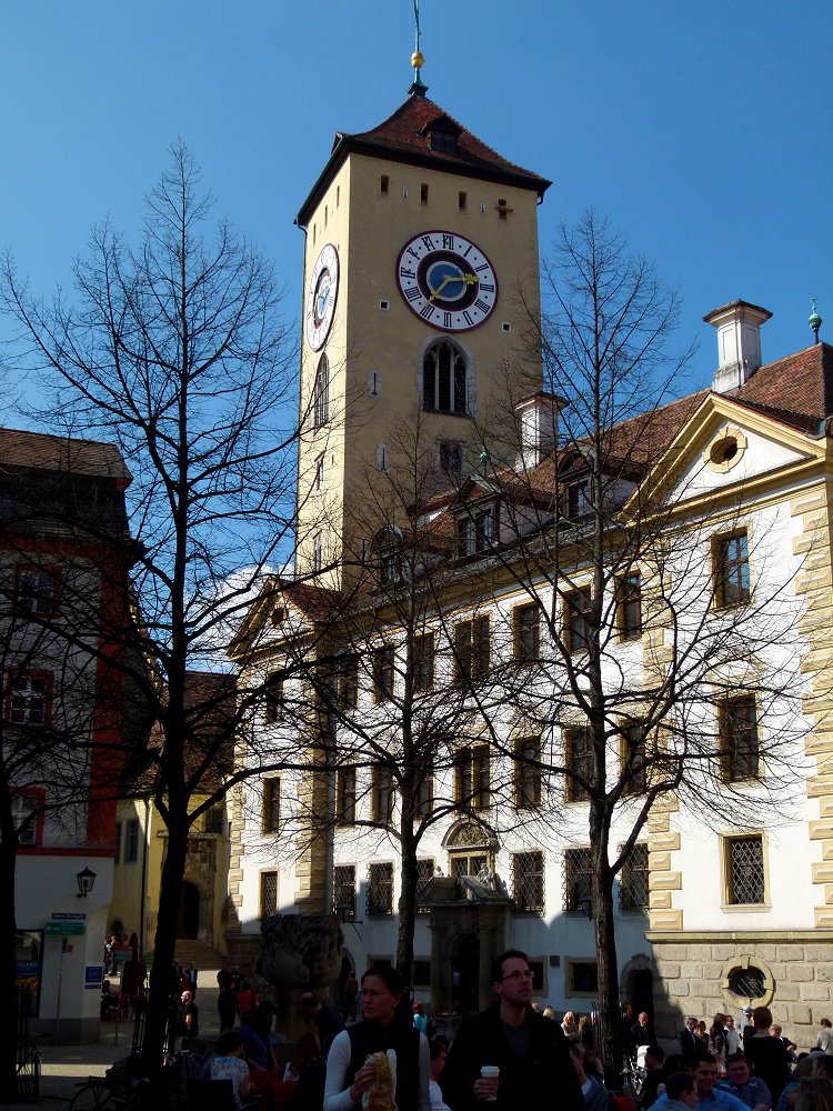 Barockes Neues und gotisches Altes Rathaus Regensburg